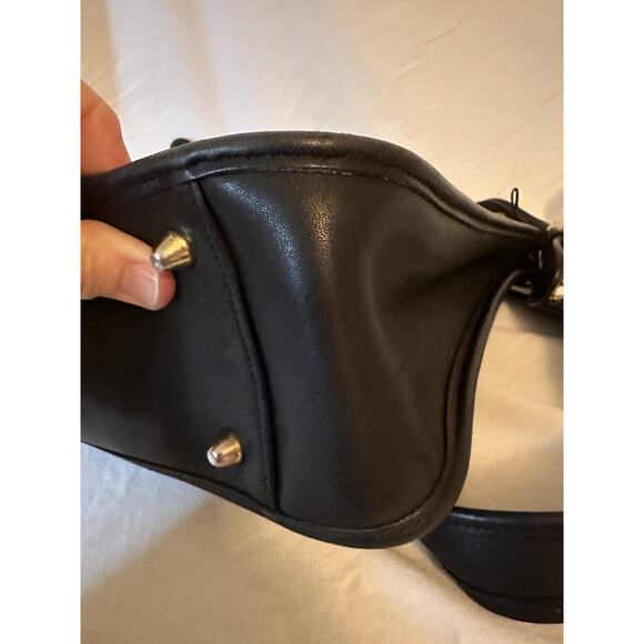 COACH Vintage Janice Legacy 9966 Black Leather Hobo Style Shoulder Bag - Picture 7 of 9